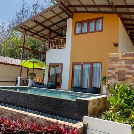 Alama Sea Village Resort - Sha Extra Plus Ko Lanta Esterno foto