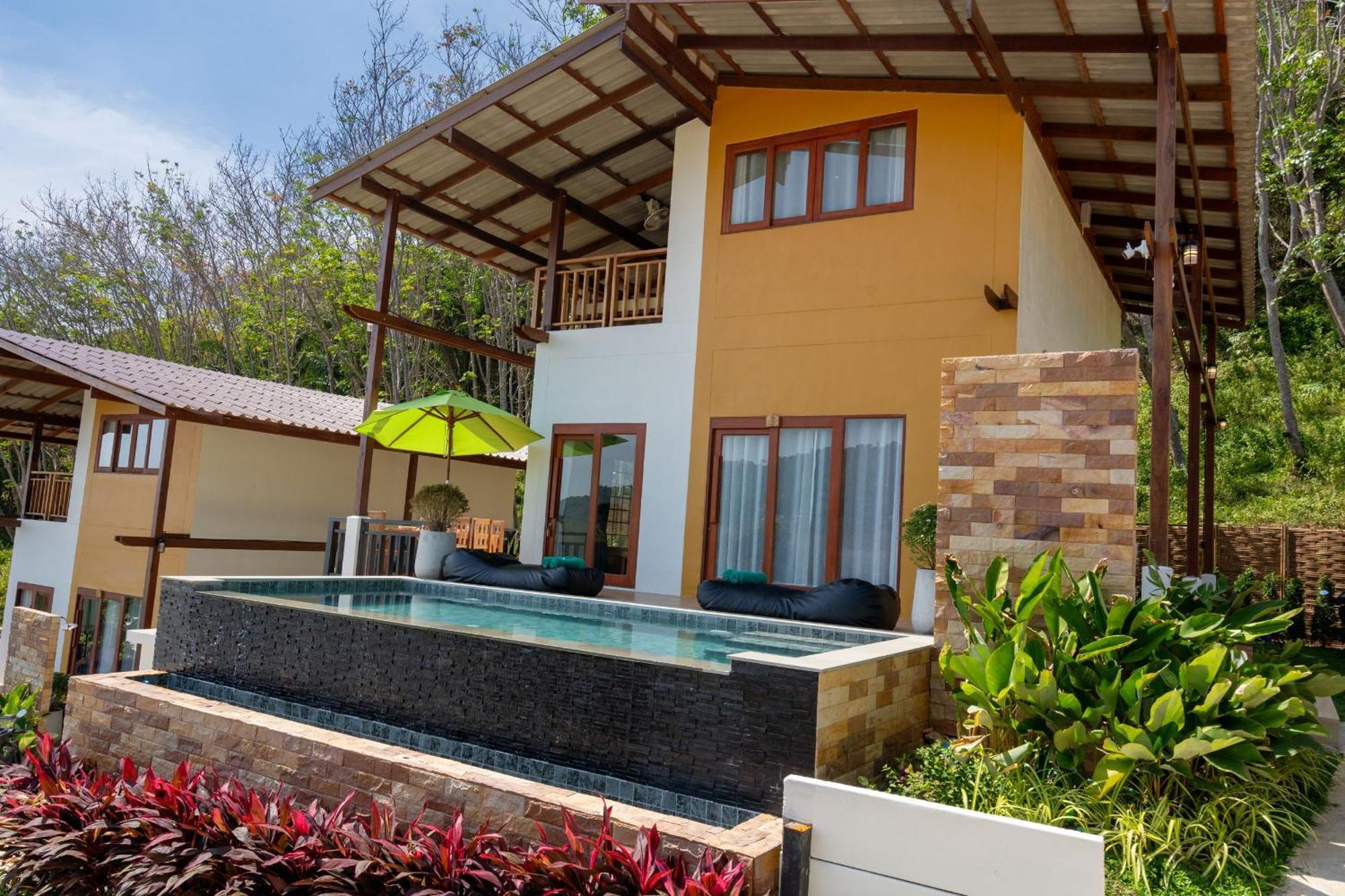 Alama Sea Village Resort - Sha Extra Plus Ko Lanta Esterno foto